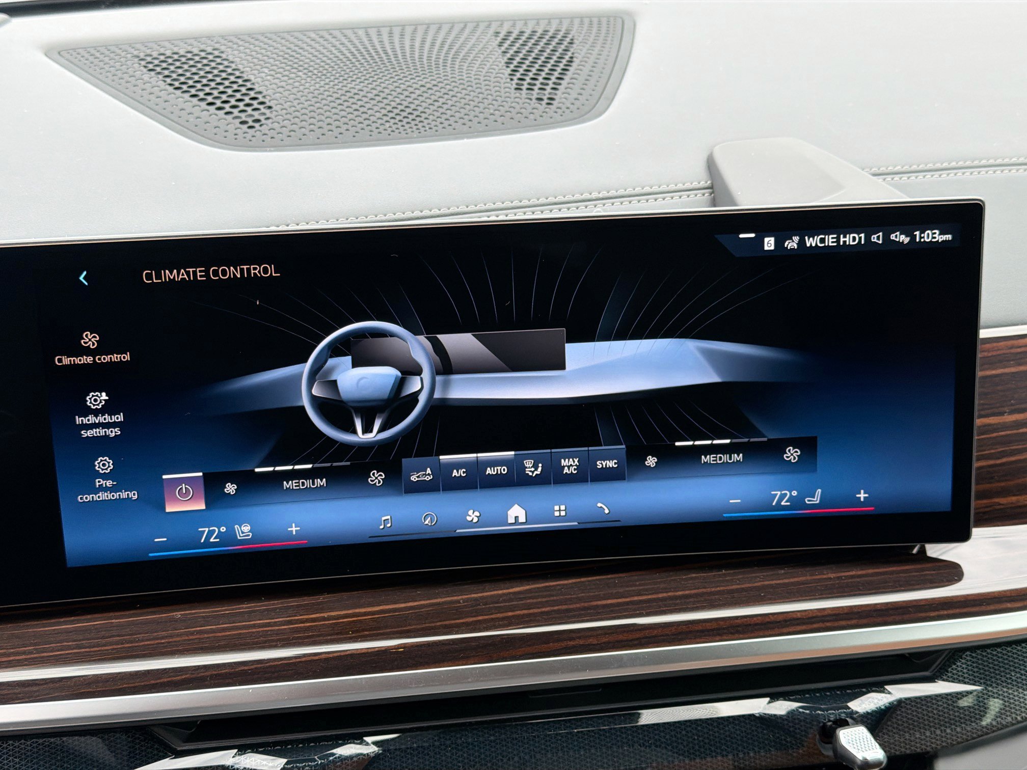 New 2026 BMW X5 xDrive50e image 34