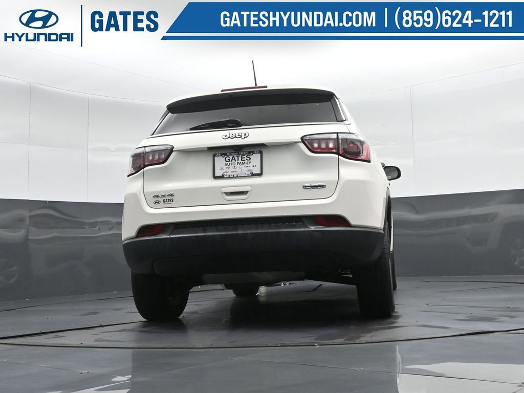 Used 2020 Jeep Compass Latitude w/ Cold Weather Group image 36