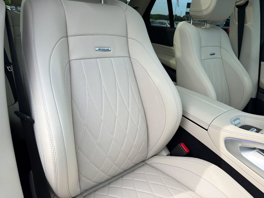 Certified 2024 Mercedes-Benz GLE 53 AMG 4MATIC image 38