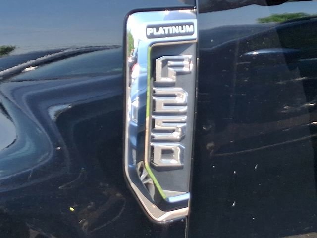 Used 2017 Ford F250 Platinum w/ Platinum Ultimate Package AWD/4WD image 10