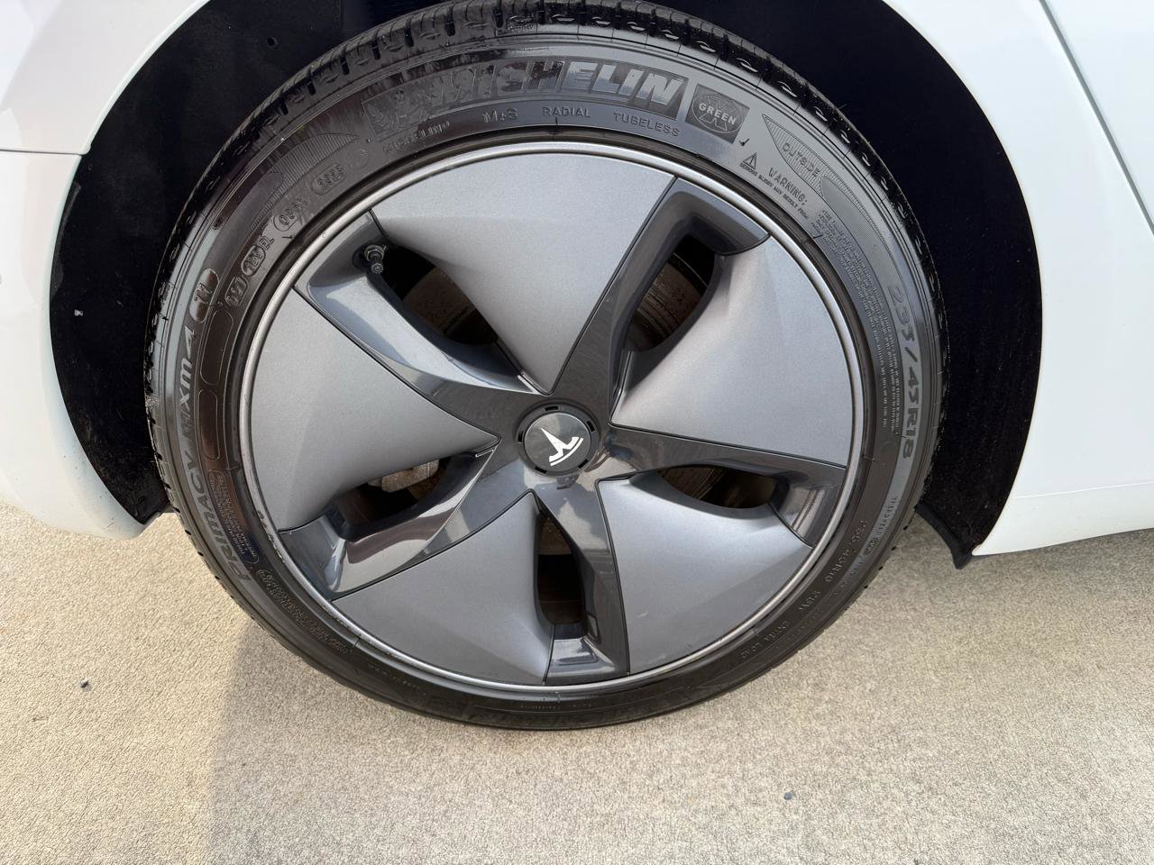 Used 2019 Tesla Model 3 Long Range RWD image 25