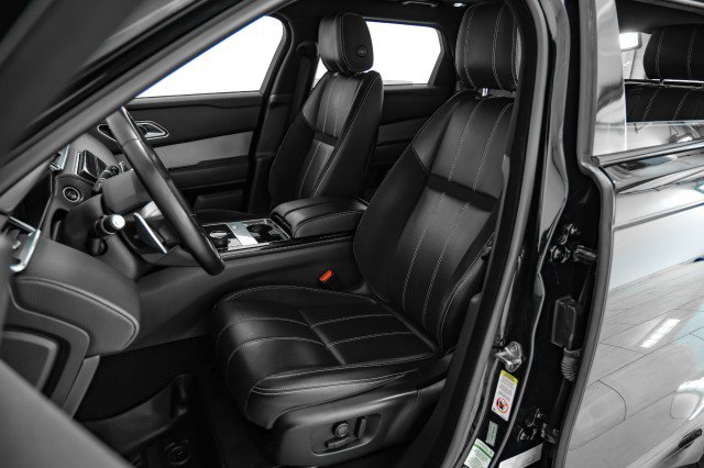 Used 2020 Land Rover Range Rover Velar R-Dynamic S image 29