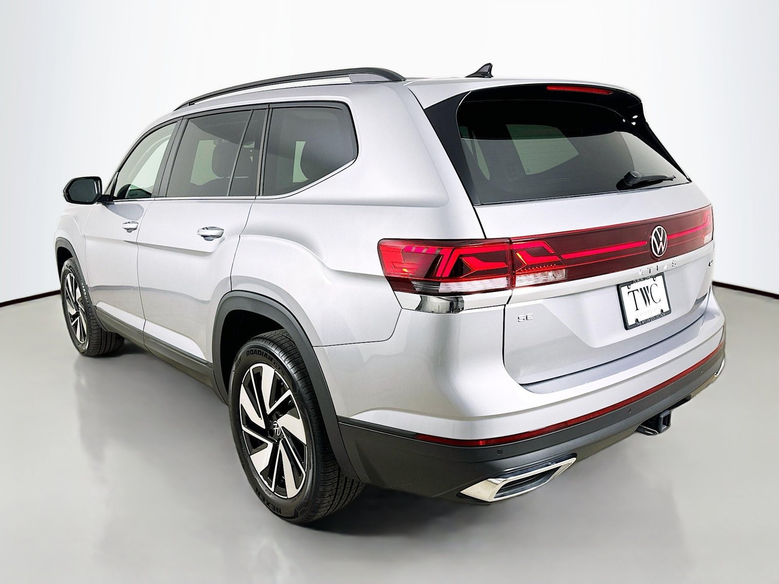 New 2026 Volkswagen Atlas SE AWD/4WD image 7