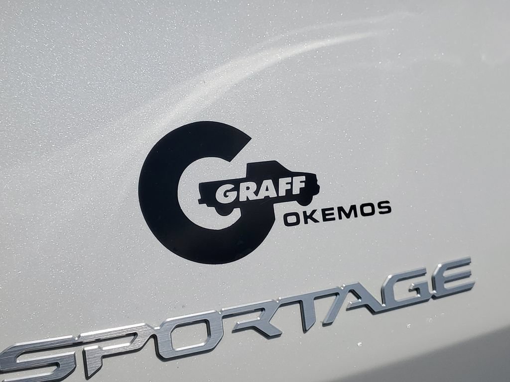 Used 2023 Kia Sportage LX AWD/4WD image 32