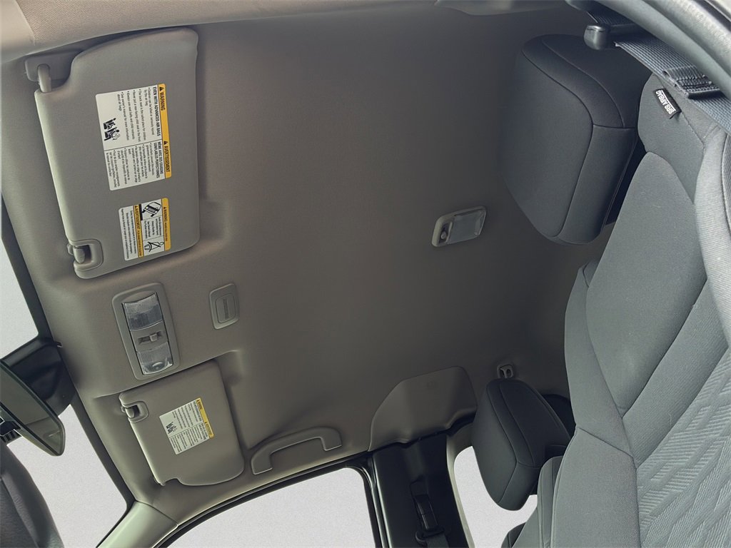 Used 2024 Nissan Frontier S w/ S Utility Package image 21