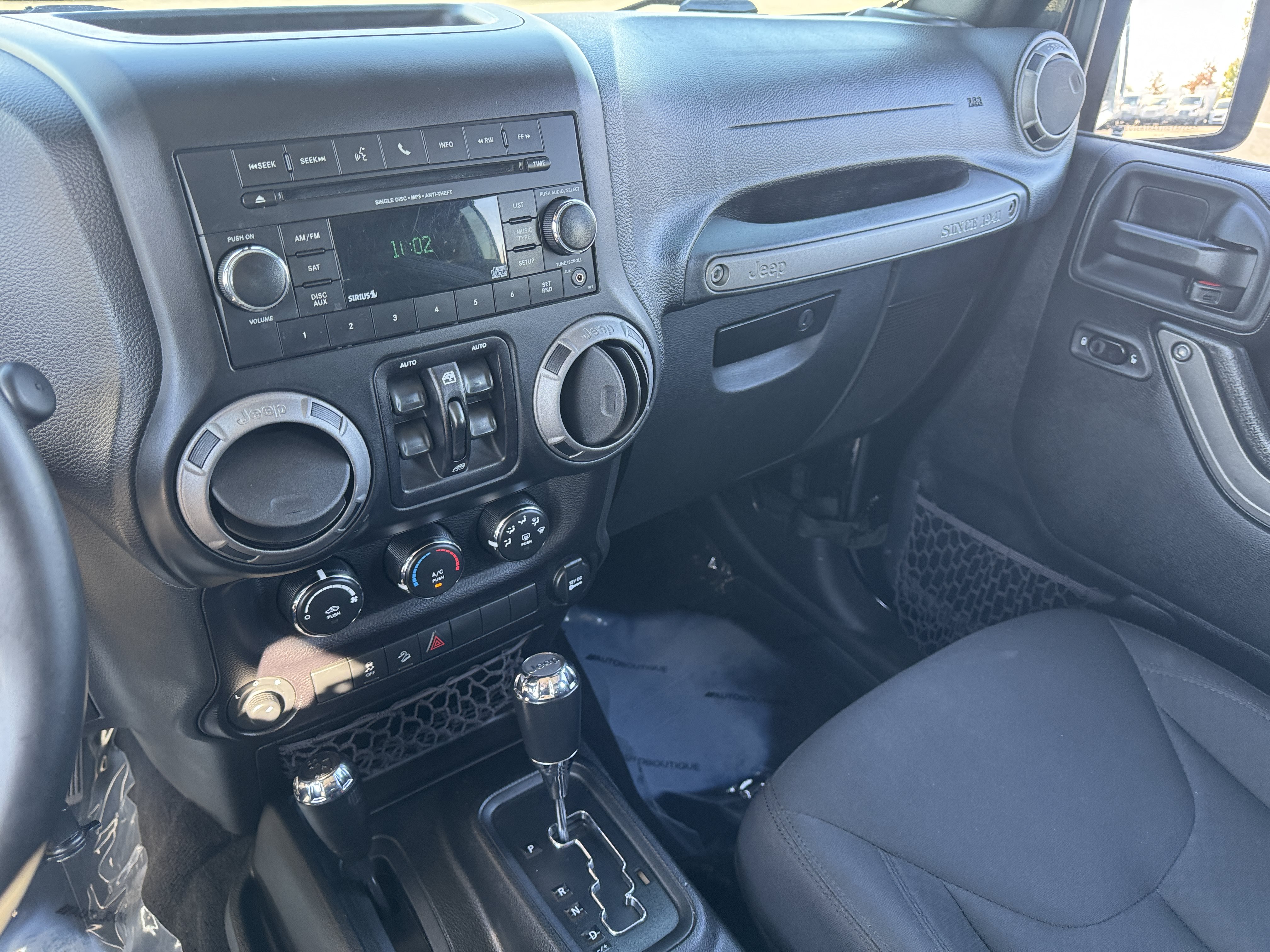 Used 2017 Jeep Wrangler Unlimited Sport w/ Quick Order Package 24S AWD/4WD image 18