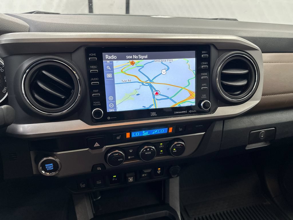 Used 2022 Toyota Tacoma Limited RWD image 29