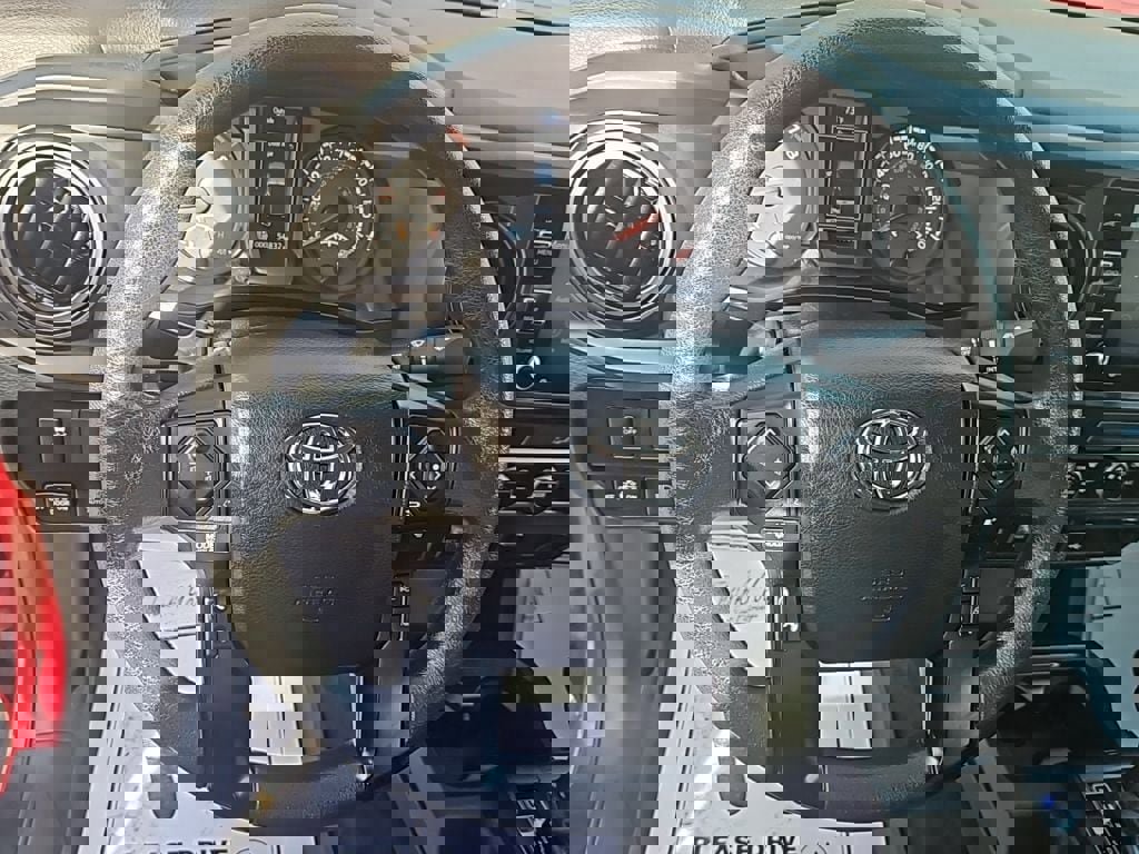 Used 2021 Toyota Tacoma SR image 13