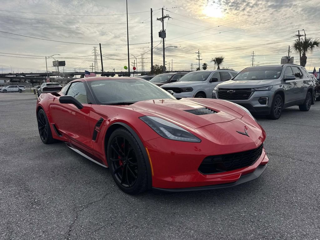 Used 2019 Chevrolet Corvette Grand Sport w/ Carbon Flash Badge Package video 3