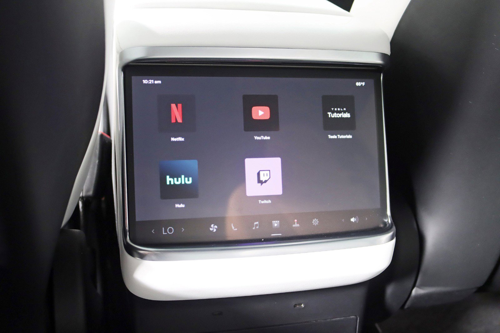 Used 2023 Tesla Model X Plaid image 29