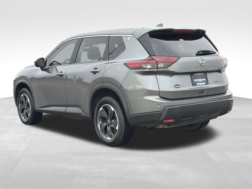 Used 2024 Nissan Rogue SV image 25