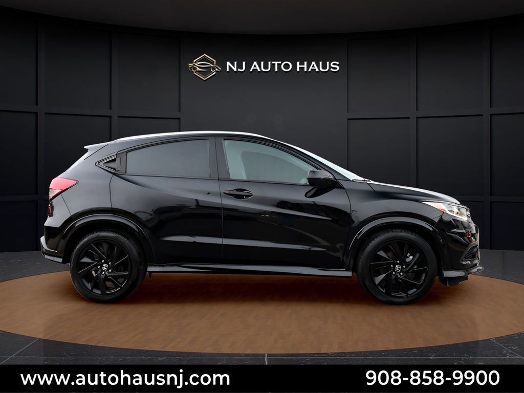 Used 2021 Honda HR-V Sport image 9