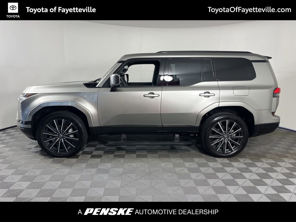 Used 2024 Lexus GX 550 550 Luxury+ w/ Cold Area Package image 2