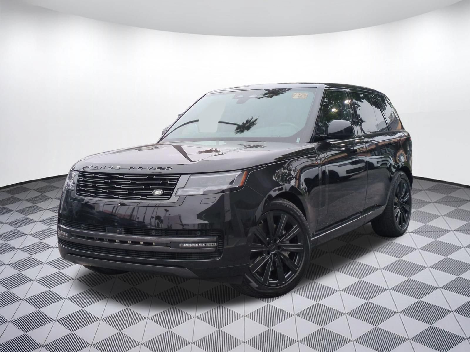 New 2026 Land Rover Range Rover SE AWD/4WD image 1