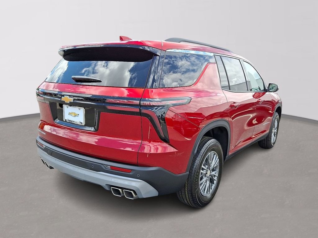 New 2025 Chevrolet Traverse LT image 4