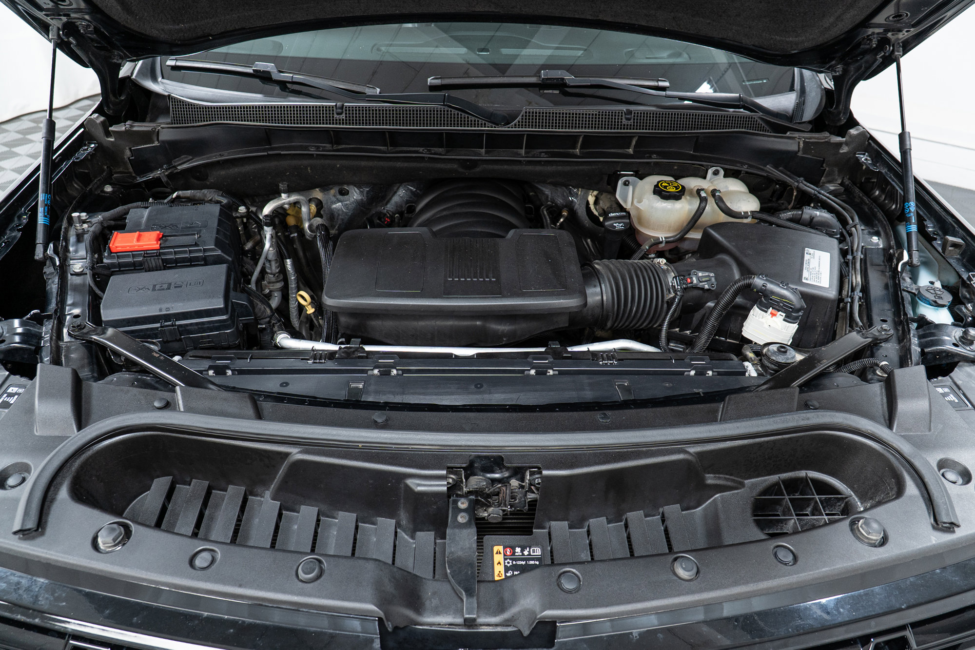 Used 2021 Chevrolet Tahoe Z71 w/ Z71 Signature Package image 9