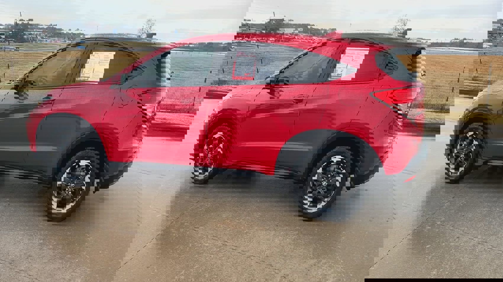 Used 2018 Honda HR-V EX image 7