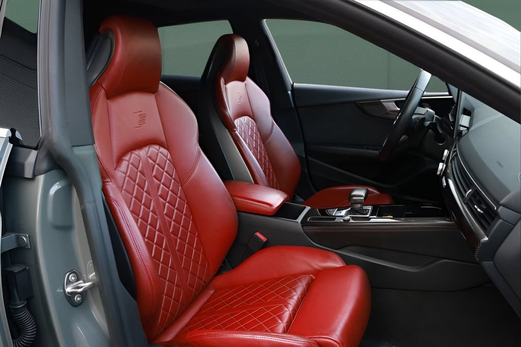 Used 2023 Audi S5 Premium Plus w/ Premium Plus Package AWD/4WD image 30
