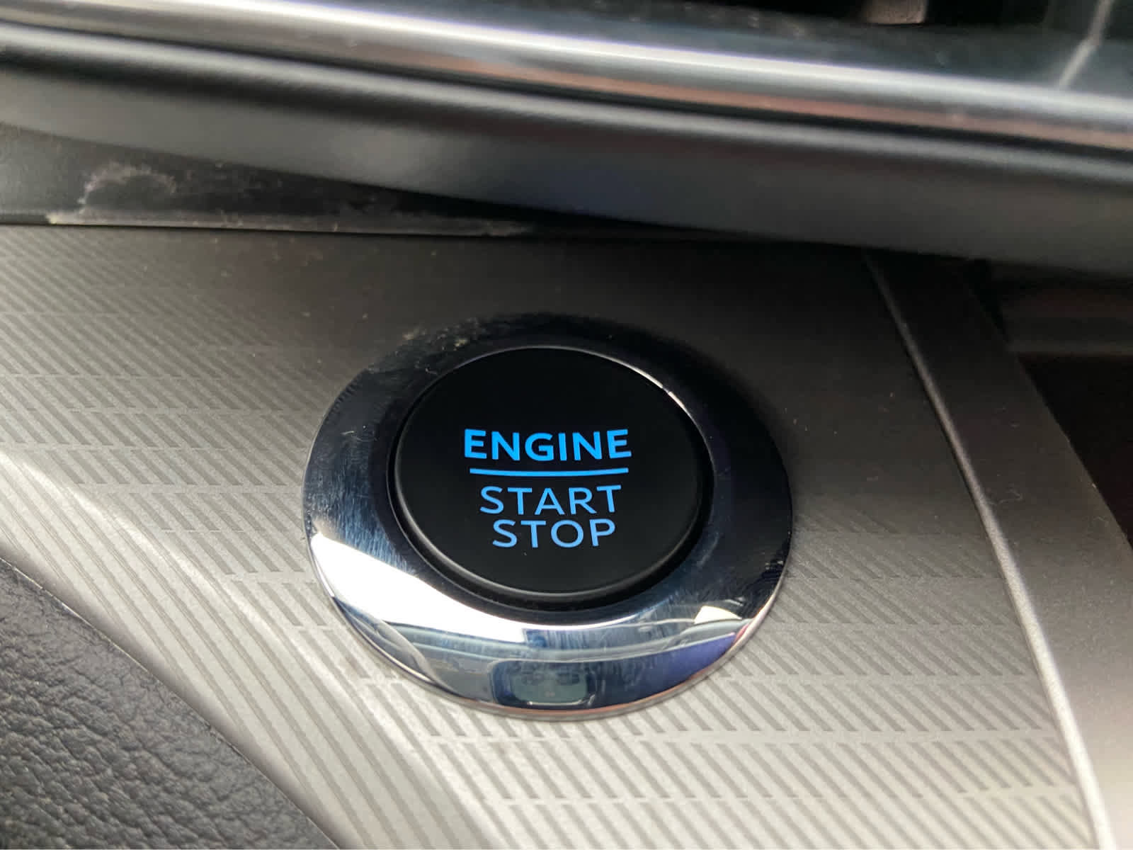 Used 2022 Ford Explorer XLT w/ Equipment Group 202A image 45