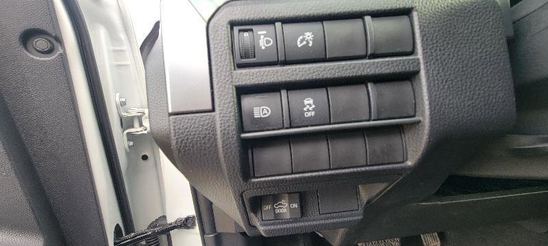 Used 2025 Toyota Tacoma TRD Off-Road image 10