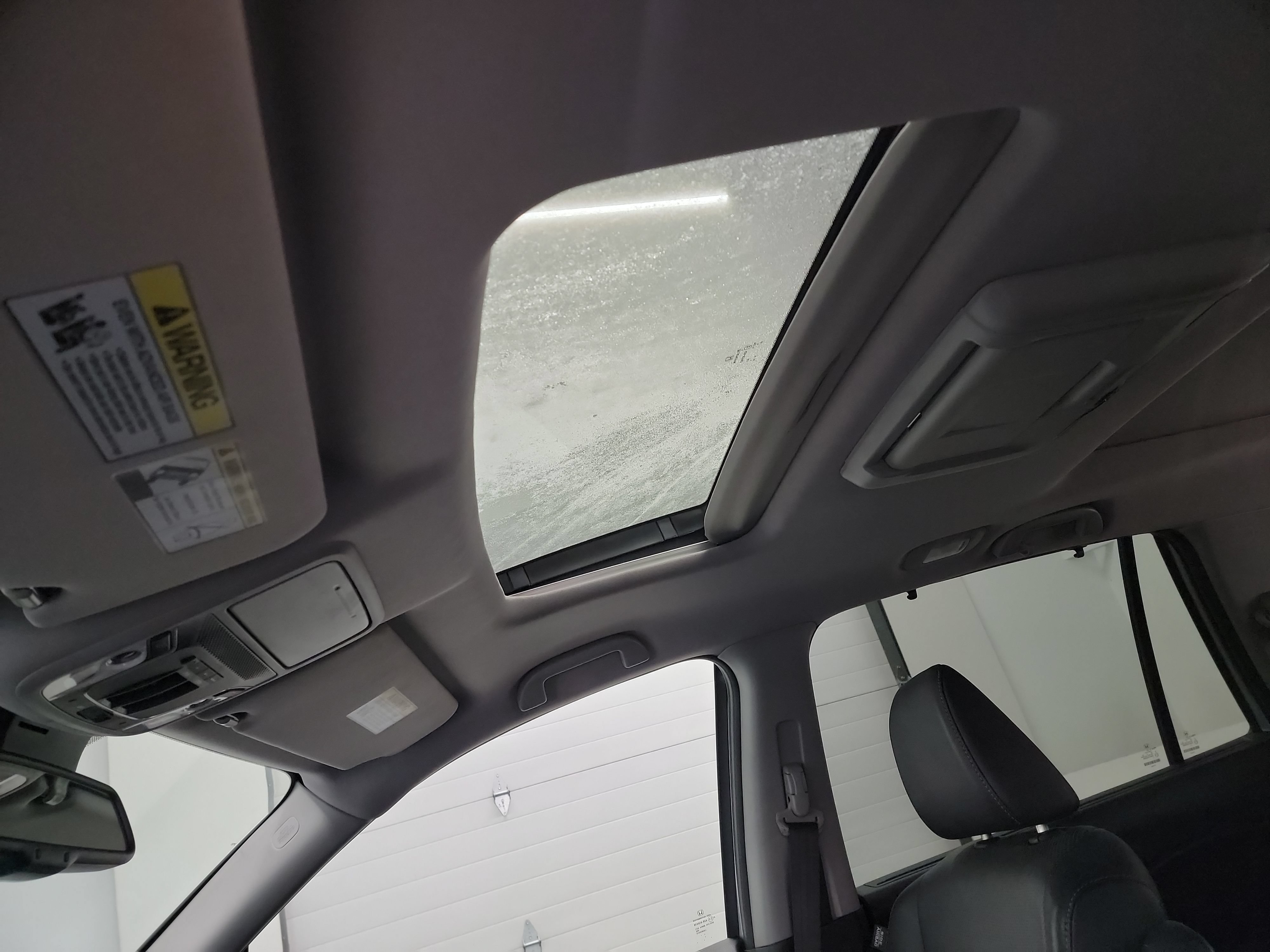 Used 2016 Honda Pilot Elite image 24
