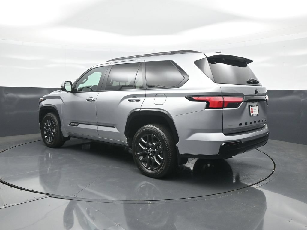 Certified 2024 Toyota Sequoia Platinum AWD/4WD image 5