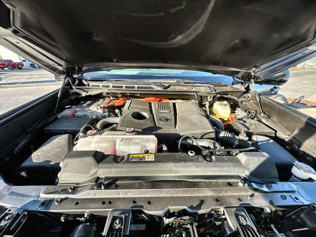 New 2025 Toyota Tundra Platinum AWD/4WD image 35