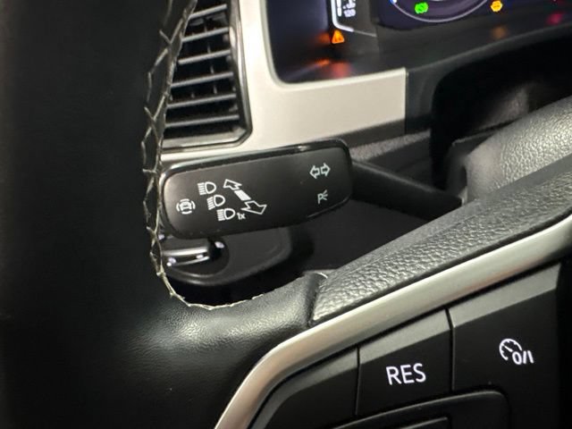 Used 2023 Volkswagen Atlas SEL AWD/4WD image 39