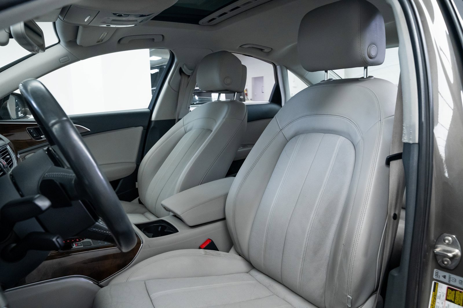 Used 2016 Audi A6 TDI Prestige w/ Prestige Package image 18