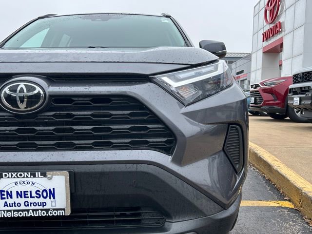 Used 2023 Toyota RAV4 XLE w/ Convenience Package image 3