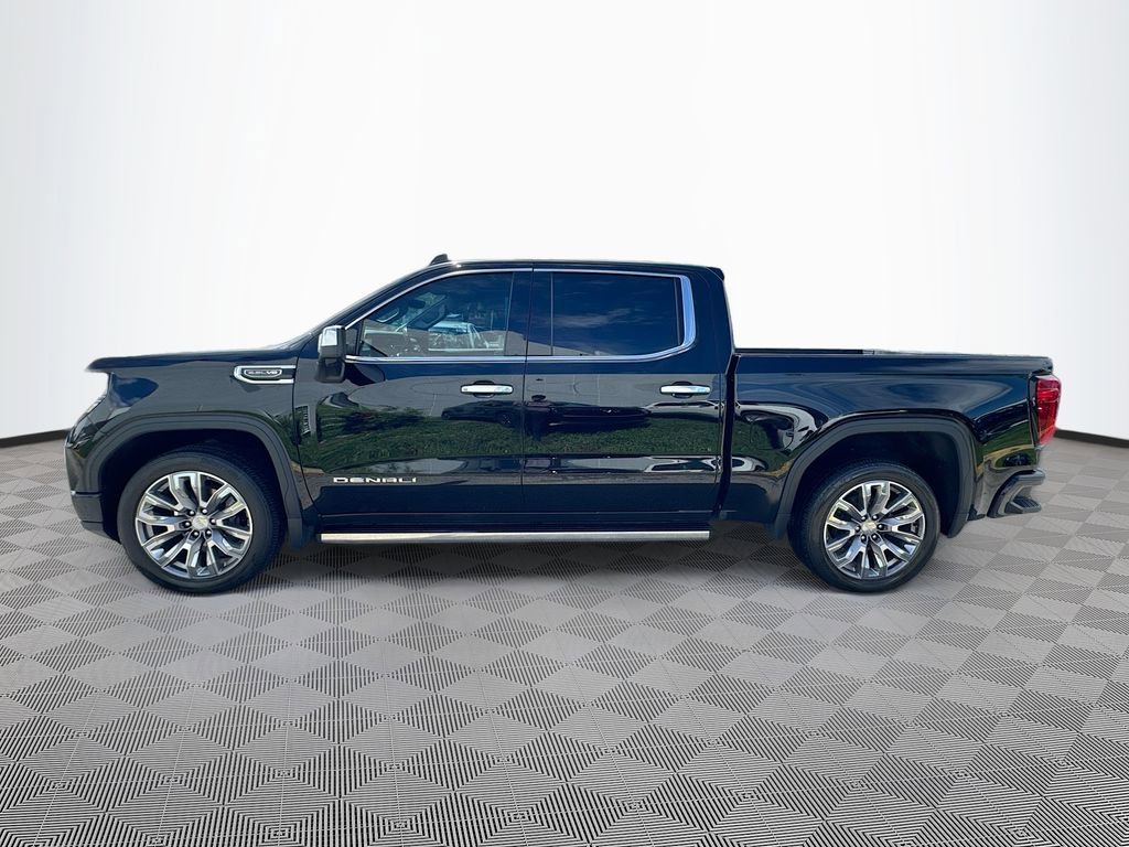 Used 2024 GMC Sierra 1500 Denali w/ Denali Reserve Package AWD/4WD image 9