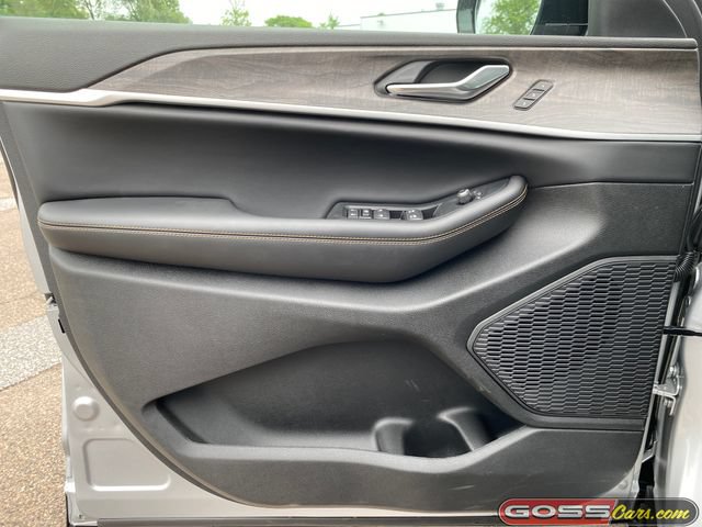 New 2026 Jeep Grand Cherokee L Limited AWD/4WD image 25