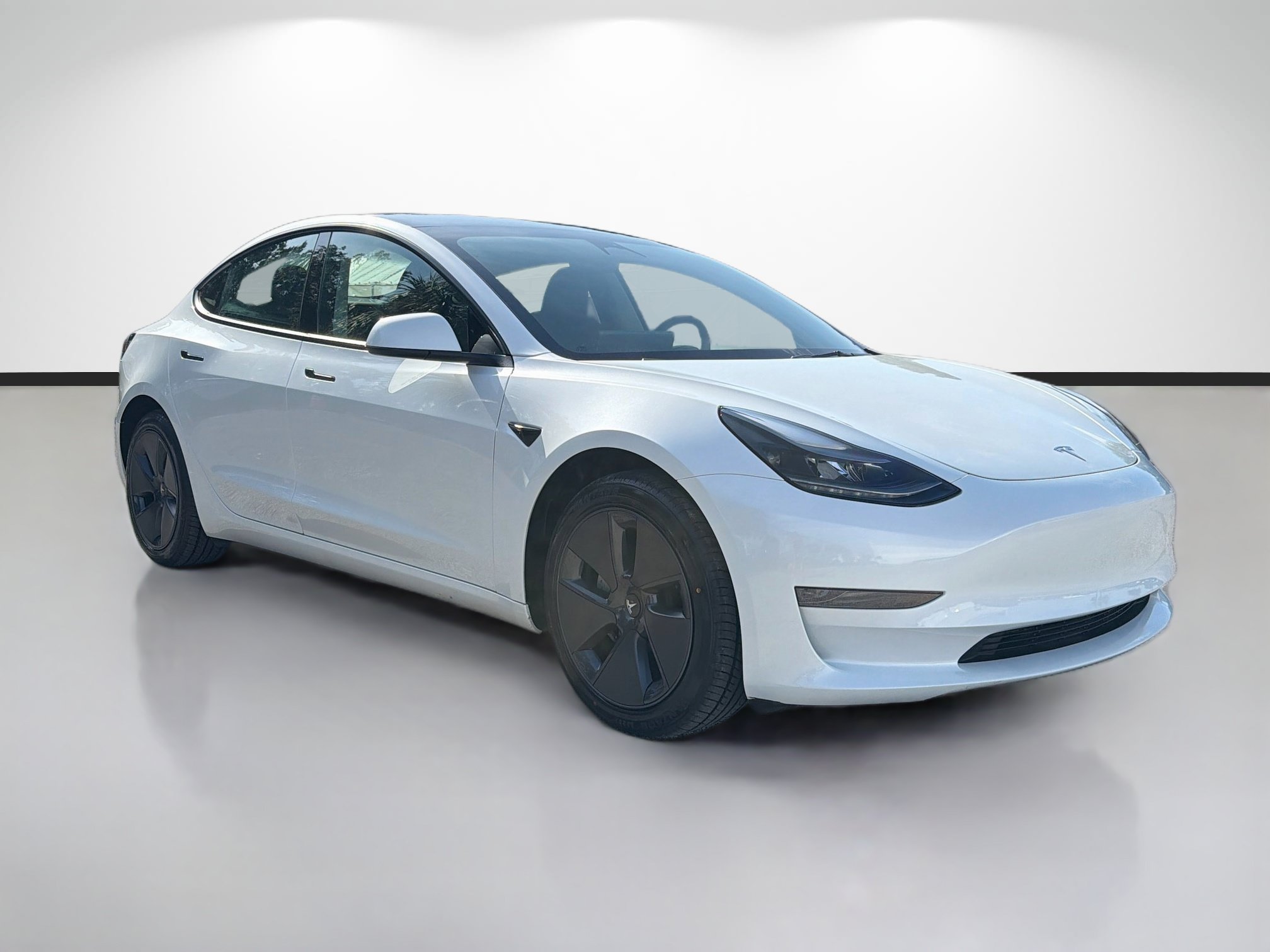 Used 2023 Tesla Model 3 Standard Range RWD image 7