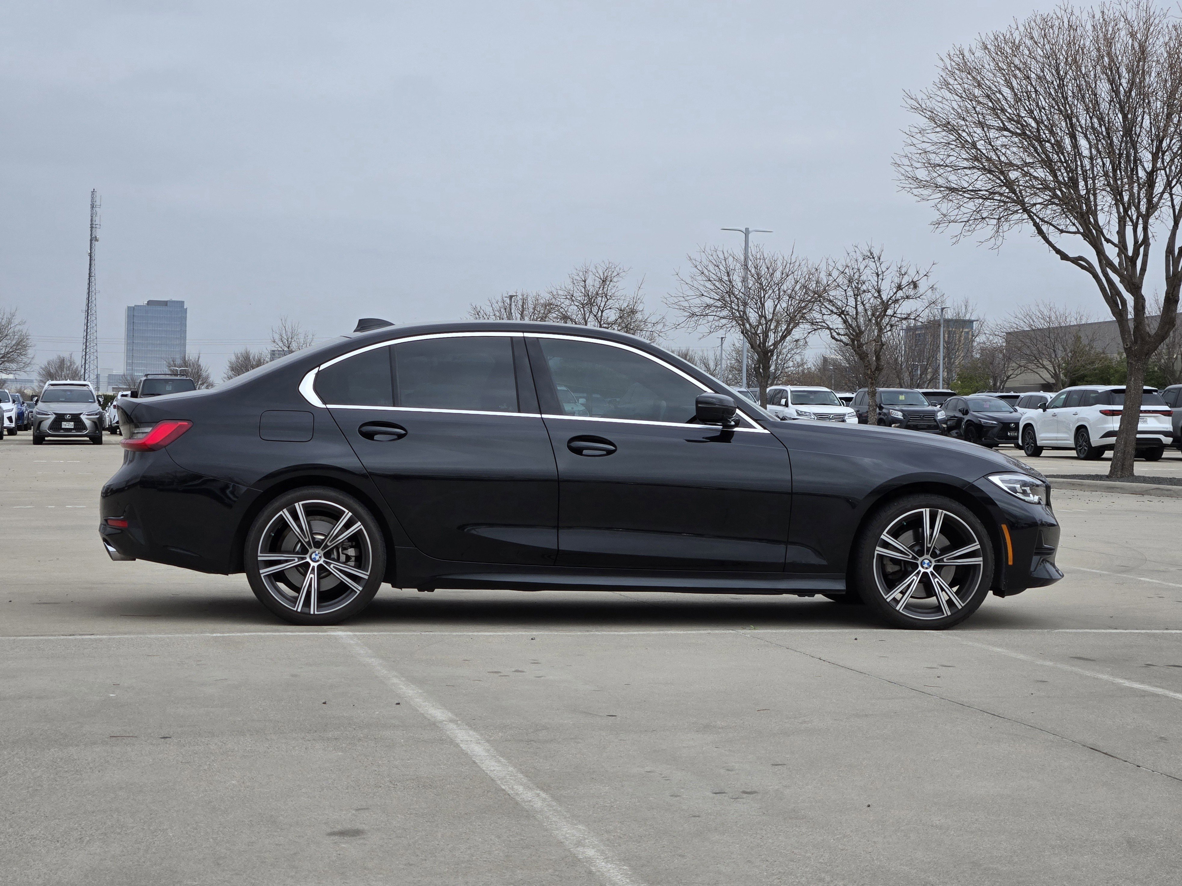 Used 2021 BMW 330i Sedan w/ Convenience Package image 3