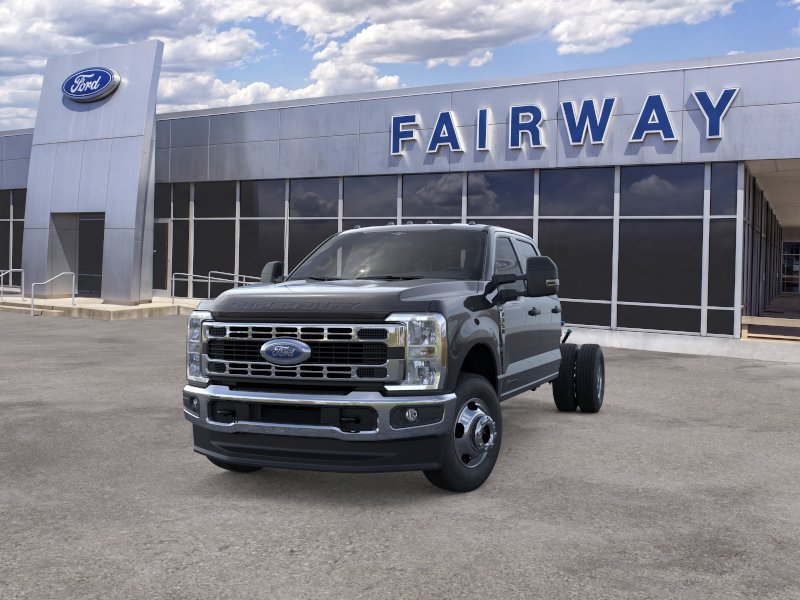 New 2025 Ford F350 XLT w/ XLT Value Package AWD/4WD image 2