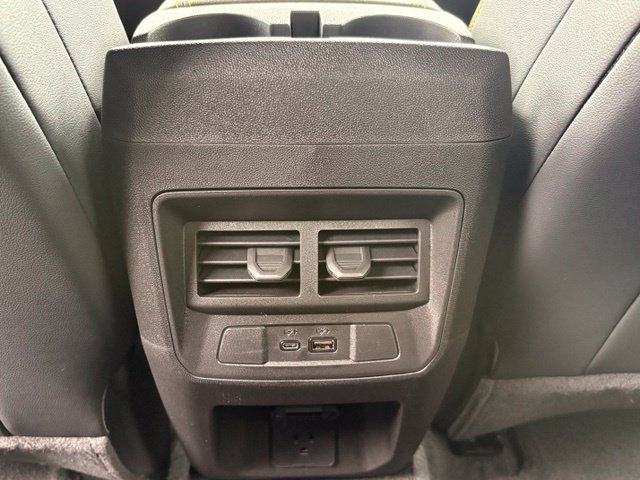 New 2026 Chevrolet Colorado ZR2 w/ Technology Package AWD/4WD image 13