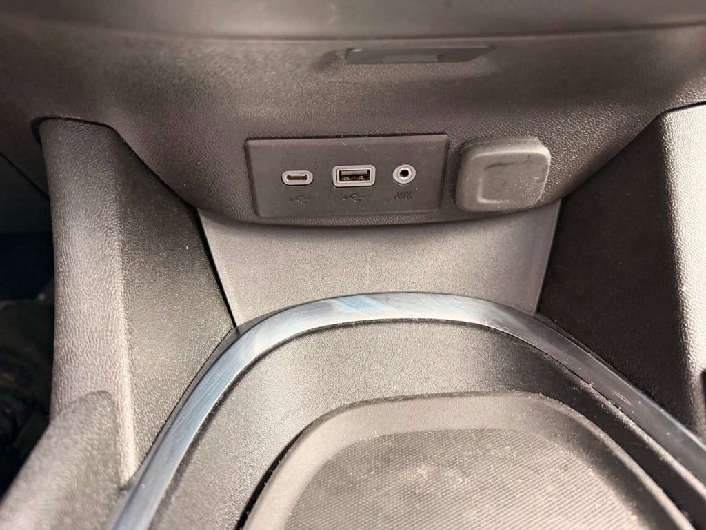 Used 2024 Chevrolet Malibu LT image 17