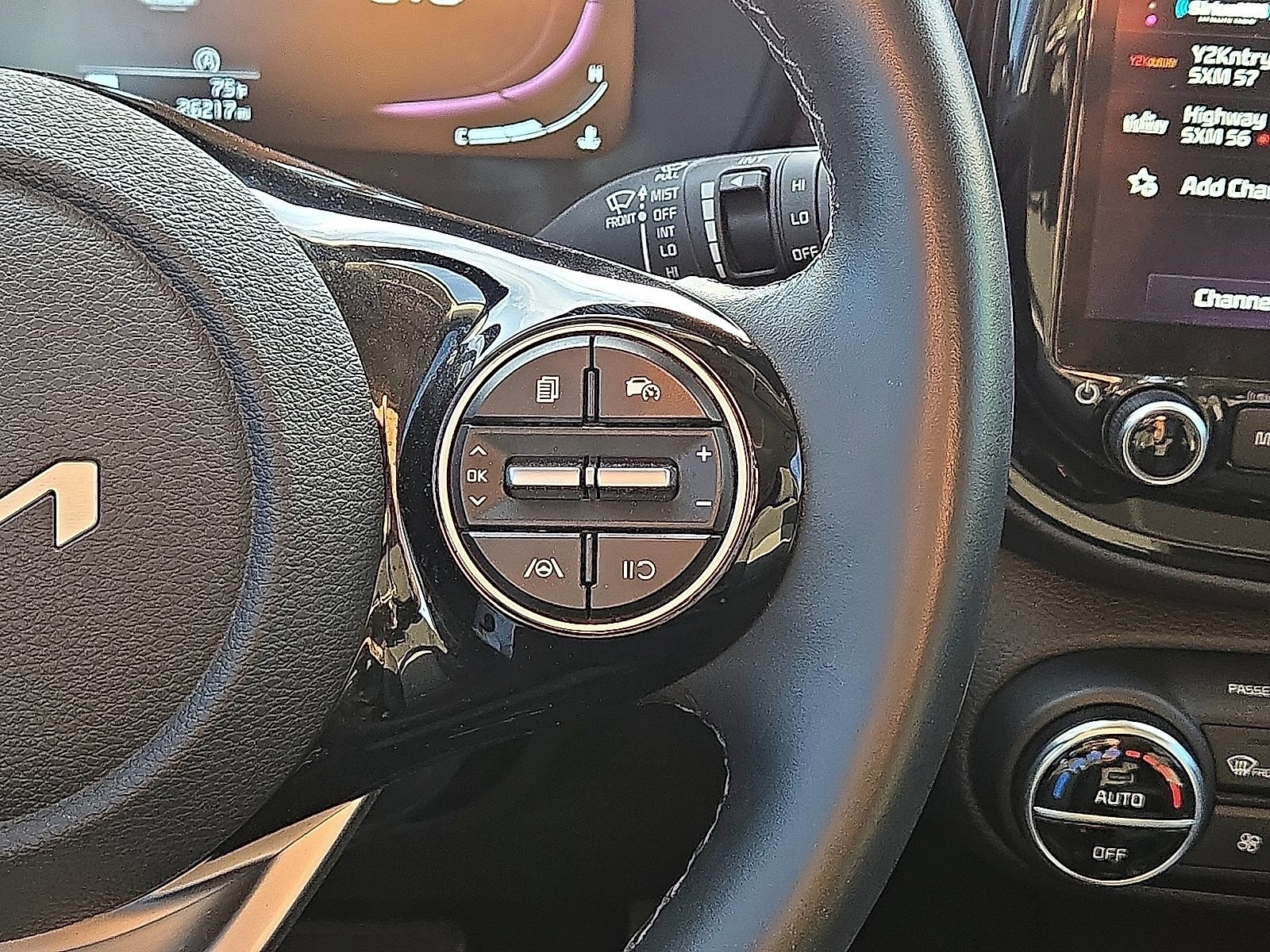 Used 2023 Kia Soul EX FWD image 20