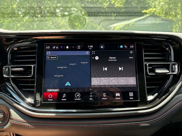 Used 2025 Dodge Durango R/T w/ Blacktop Package AWD/4WD image 16