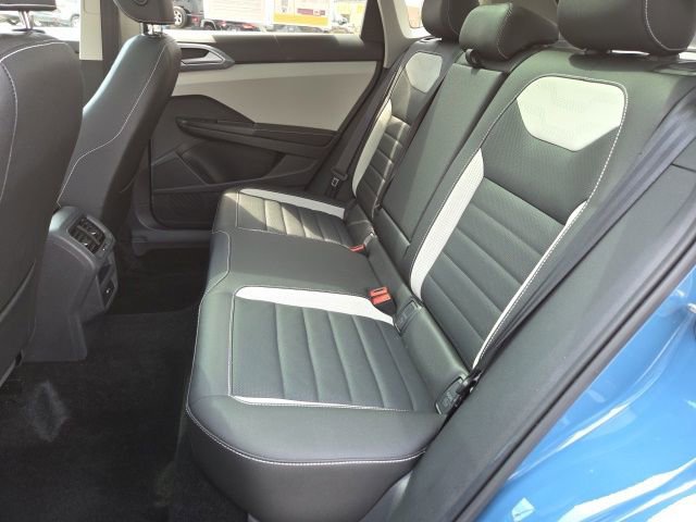 Used 2025 Volkswagen Taos SEL w/ Black Wheel Plus Package AWD/4WD image 13