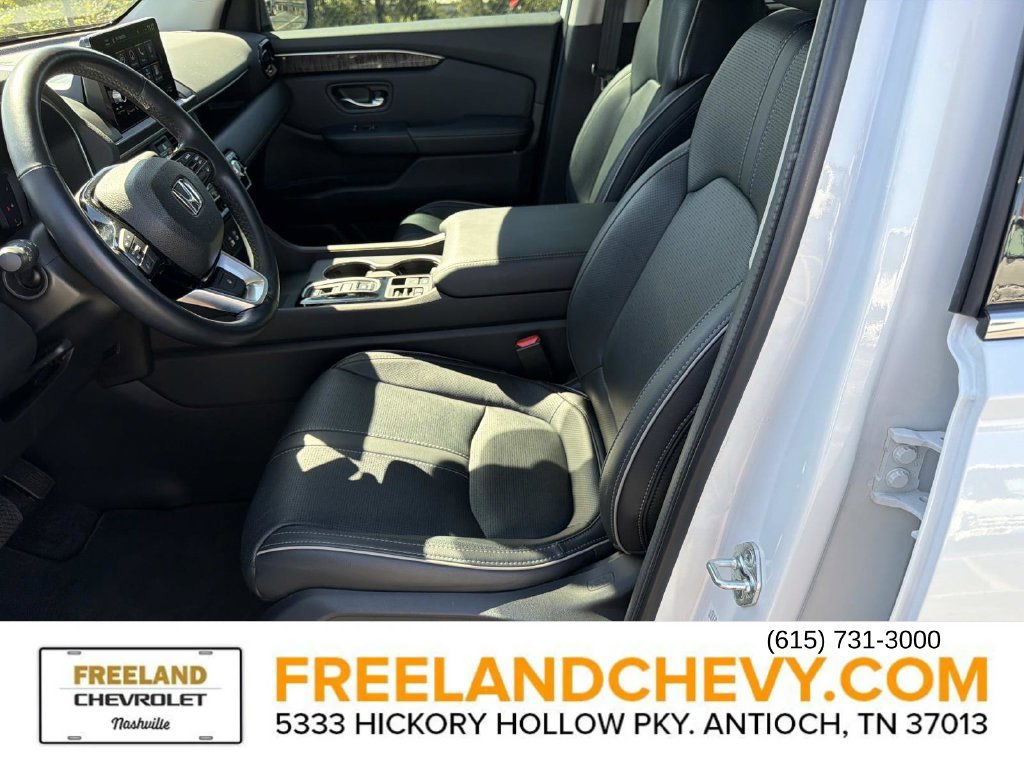 Used 2024 Honda Pilot Elite image 23