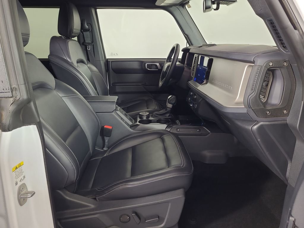 Used 2025 Ford Bronco Outer Banks AWD/4WD image 20