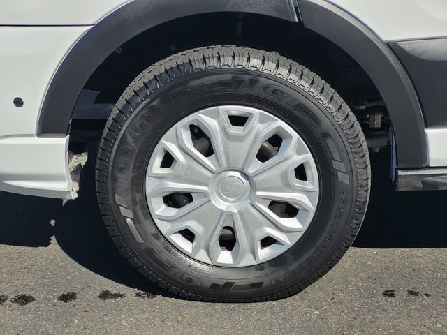 Used 2024 Ford Transit 350 XLT image 10