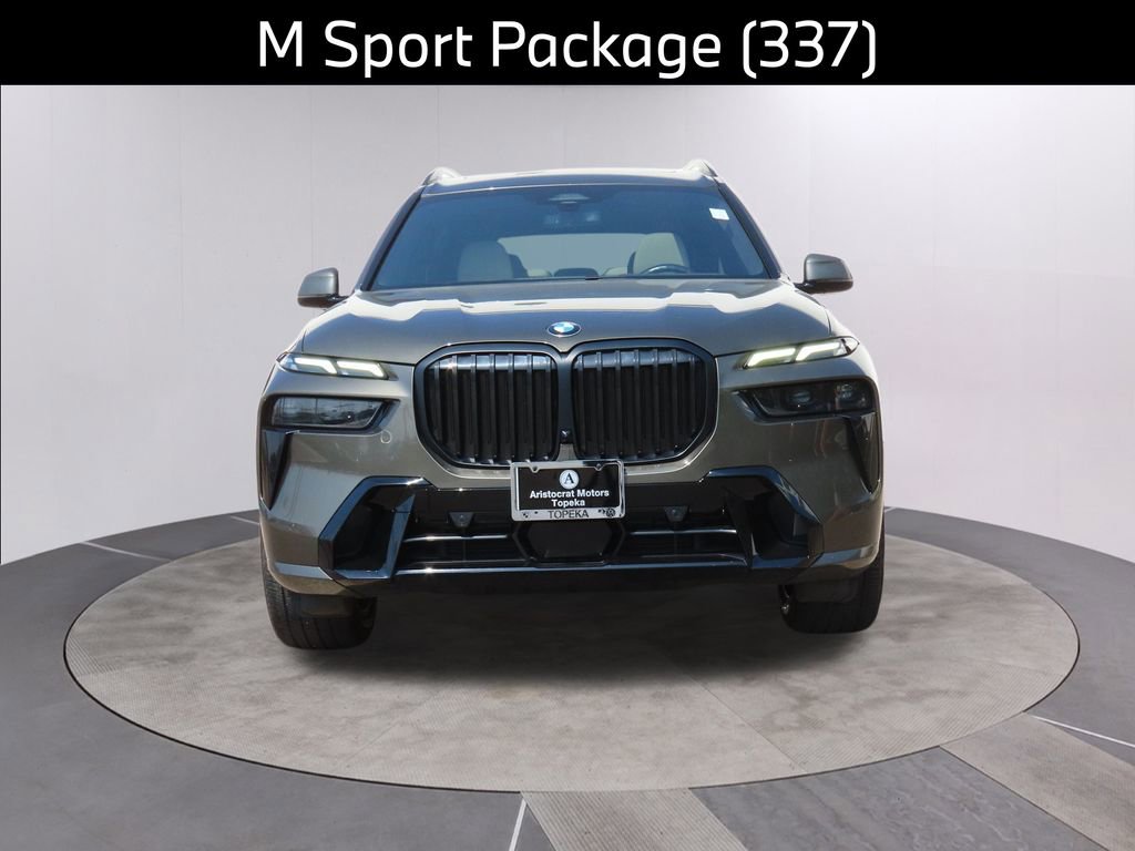 Certified 2023 BMW X7 xDrive40i w/ M Sport Package image 3
