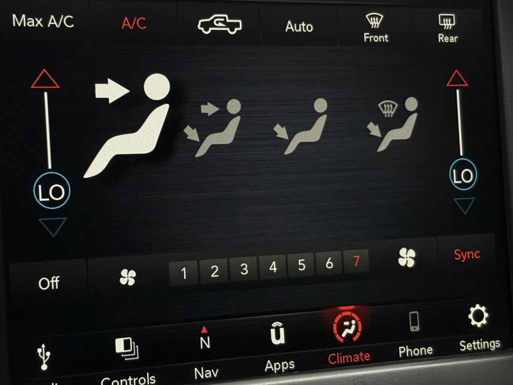Used 2023 RAM 1500 Classic SLT w/ Trailer & Traction Group AWD/4WD image 30