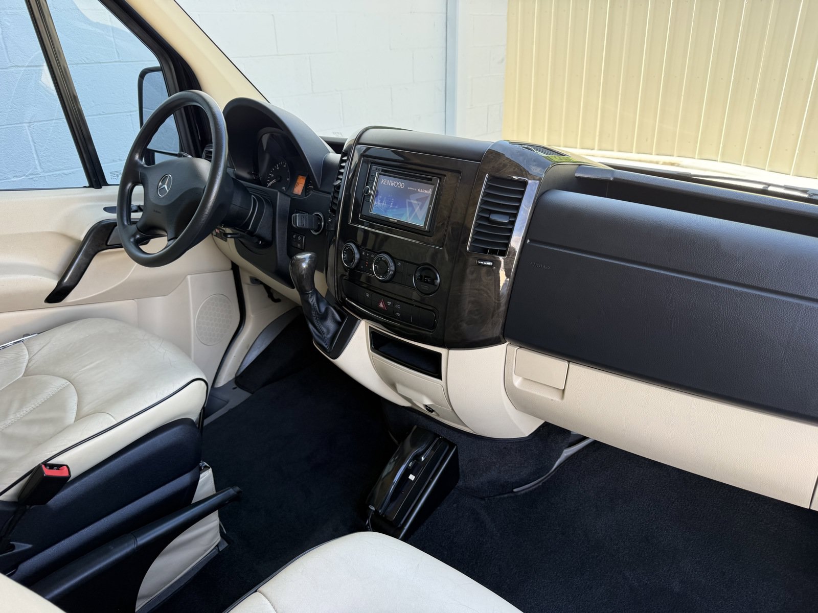 Used 2013 Mercedes-Benz Sprinter 2500 image 19