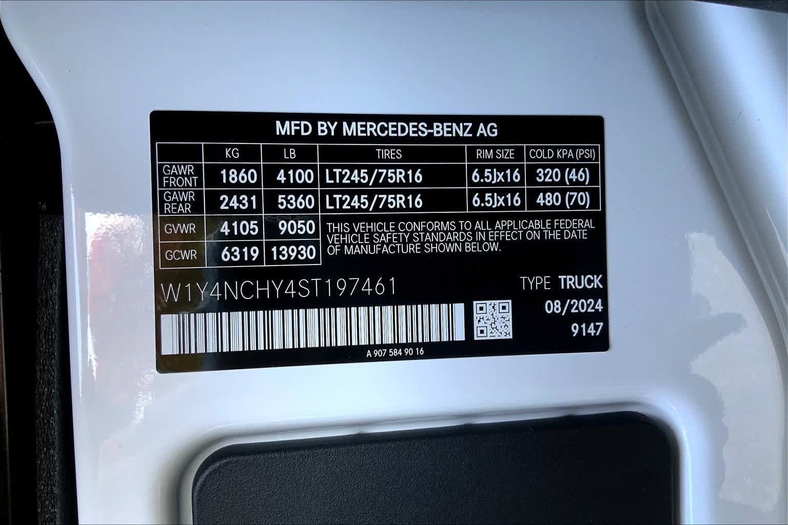 Certified 2025 Mercedes-Benz Sprinter 2500 image 26