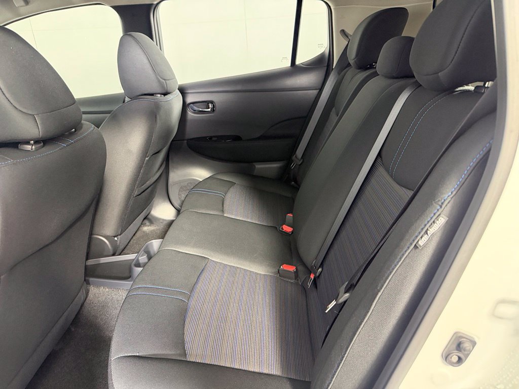 Used 2025 Nissan Leaf SV Plus FWD image 18