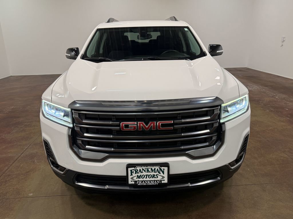 Used 2023 GMC Acadia AT4 image 41
