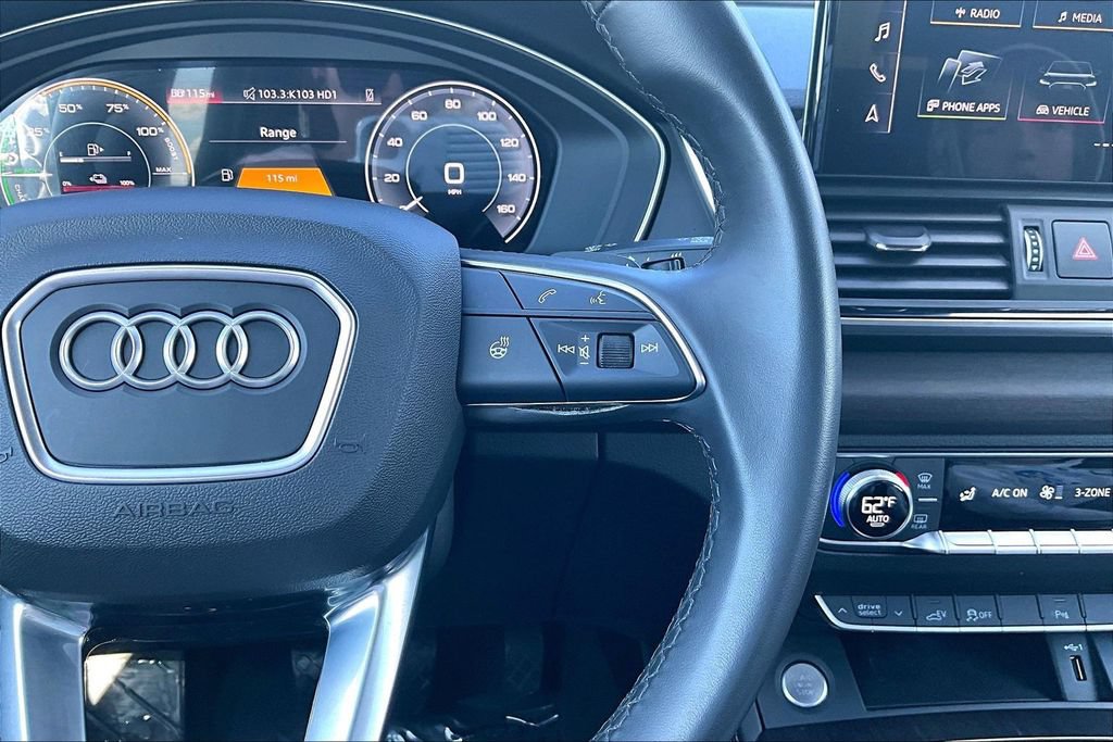 Used 2021 Audi Q5 e Premium Plus w/ Premium Plus Package AWD/4WD image 25